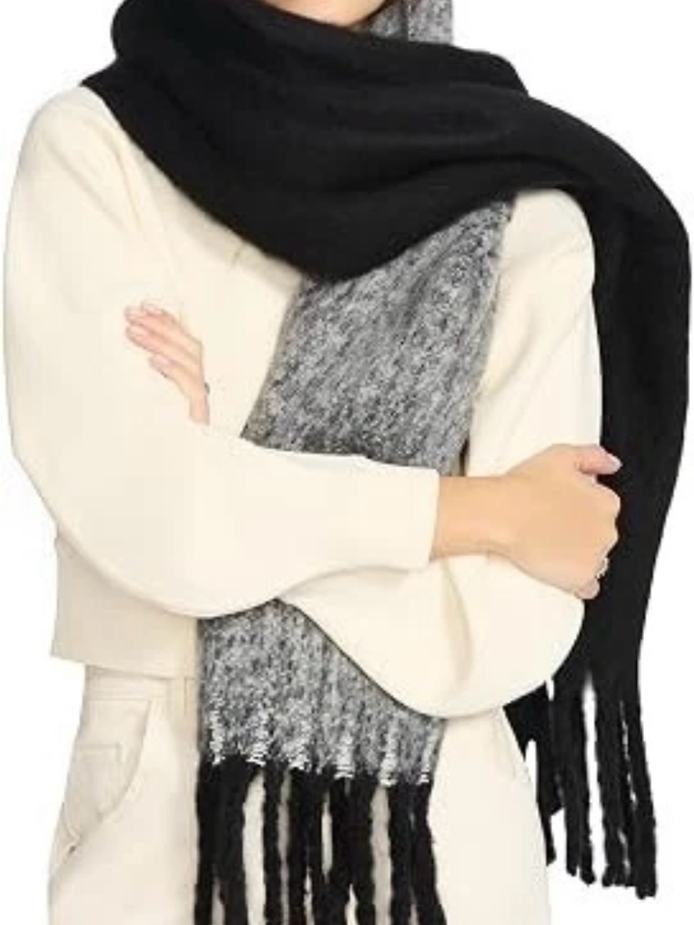 Steve Madden Women's Fringe Lofty Two-Tone Scarf Black O/S $42 retail